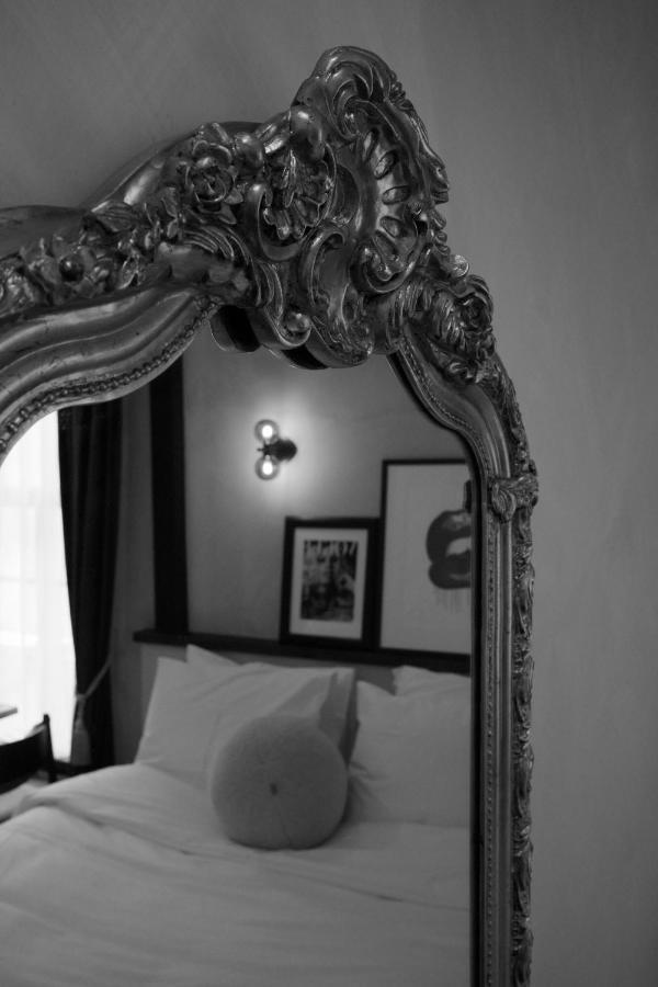 Boutique Hotel & Restaurant Frenchie ฮาร์เลม ภายนอก รูปภาพ